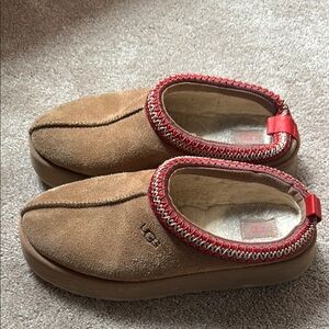 UGG Tasman platform slippers